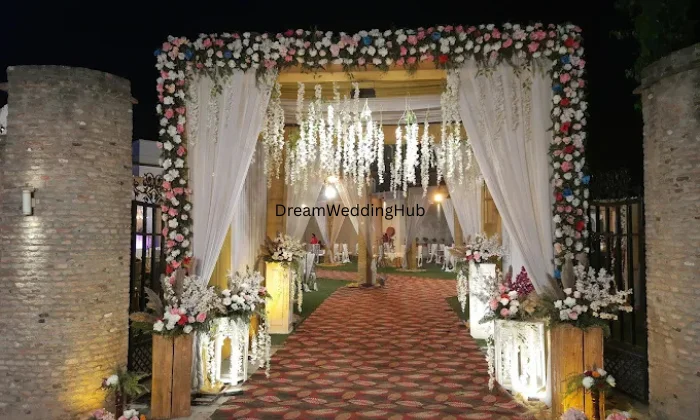 Razzmatazz  Decor  Event